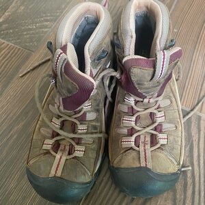 Keen Hiking Boots